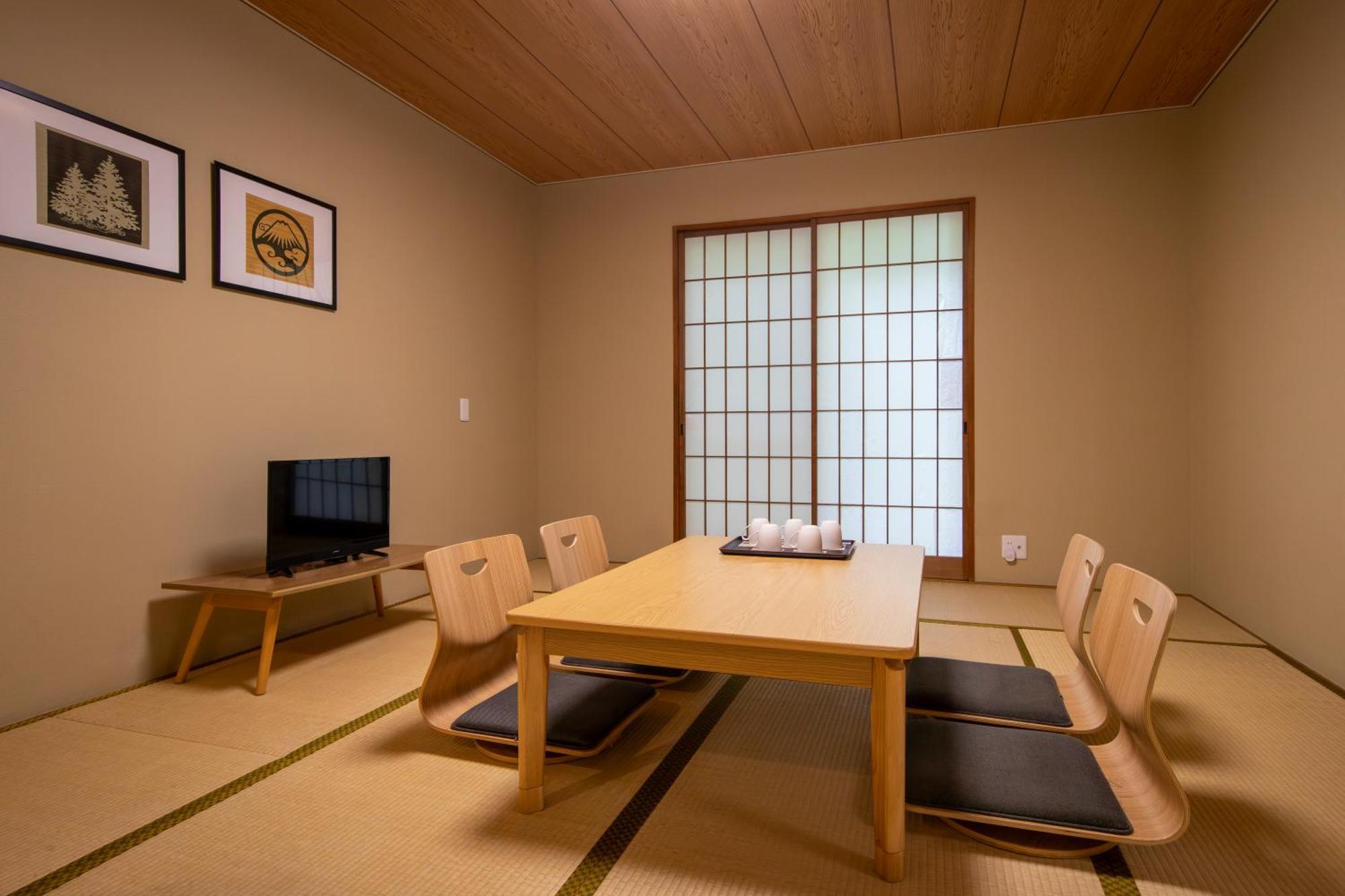 Fujiyama Inn Conifer Fudzsijosida Kültér fotó